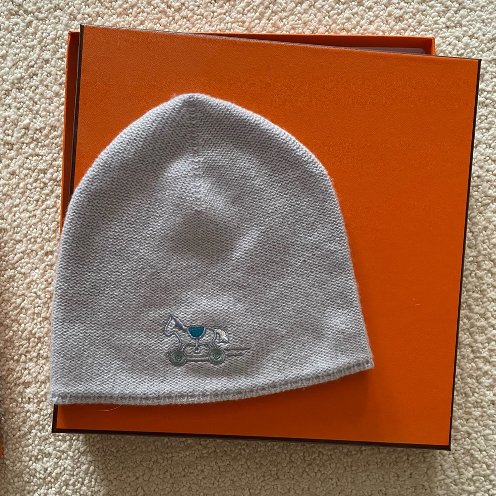 Hermes baby cashmere beanie bran new authentic